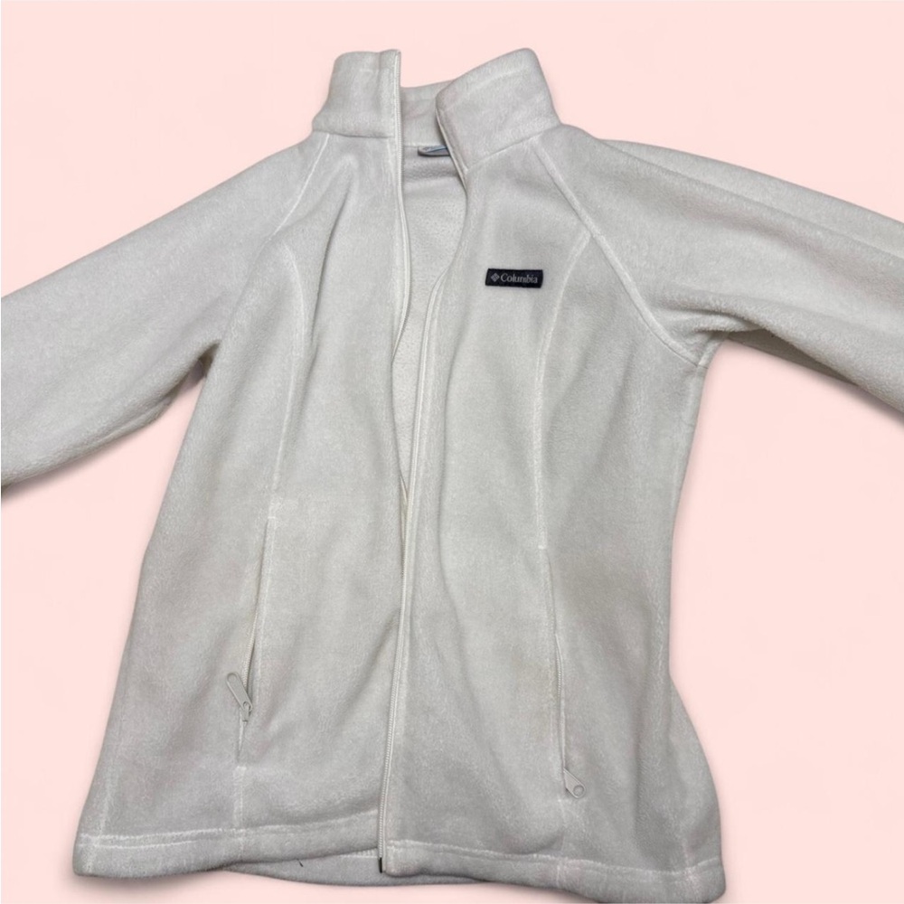 Columbia Soft White Fleece Outerwear